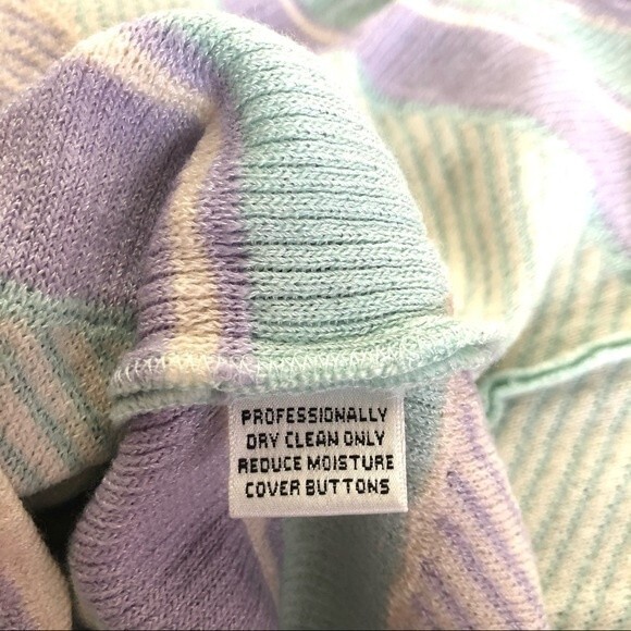 St. John Collection Marie Stripe Sweater Size Small - Picture 11 of 11